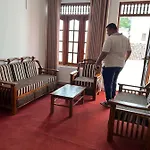 Kings Hotel